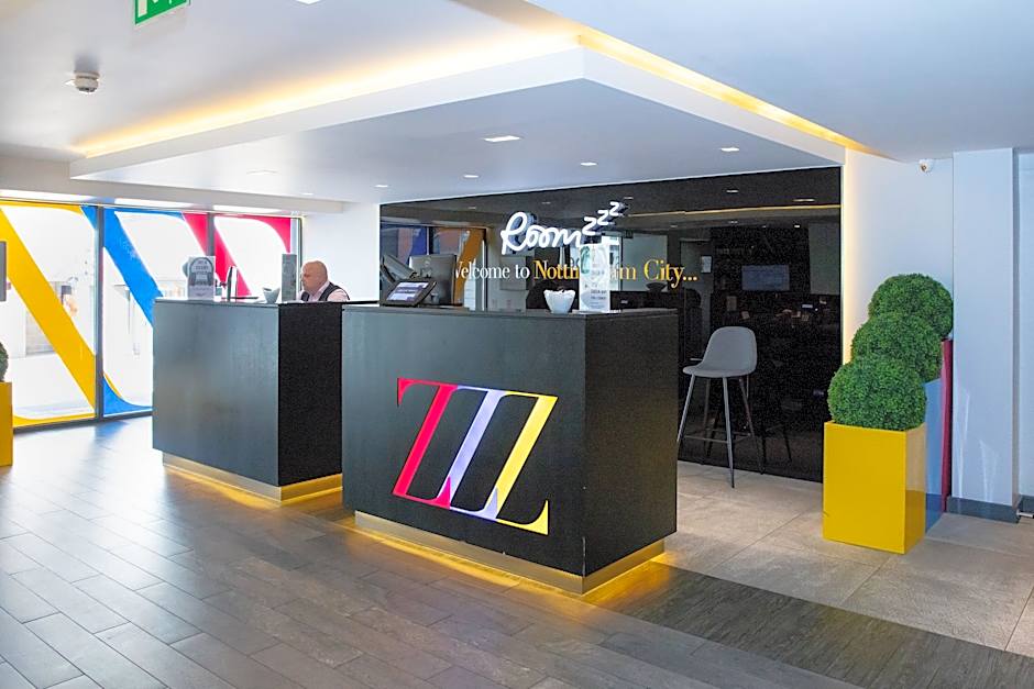 Aparthotel Roomzzz Nottingham City