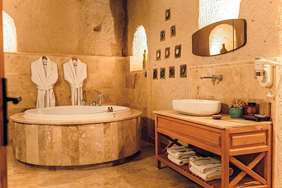 Peristyle Cave Cappadocia- Special Class