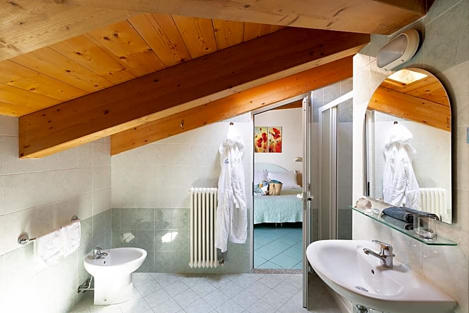 Hotel Caprice B&B - in centro a Riccione