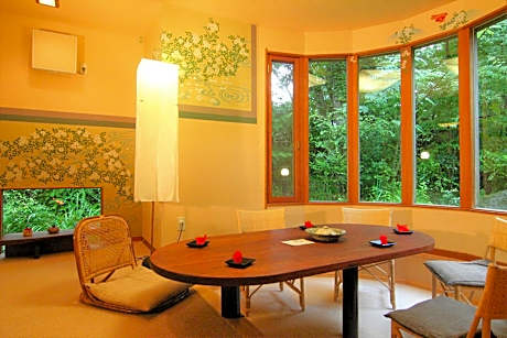 Japanese-Style Suite with Toilet- Non-Smoking