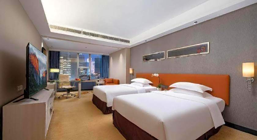 Leisure Hotel
