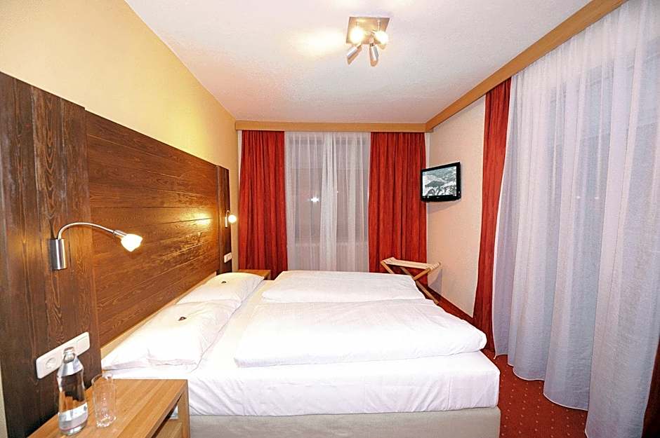Foto 1 daripada 1 — Double Room