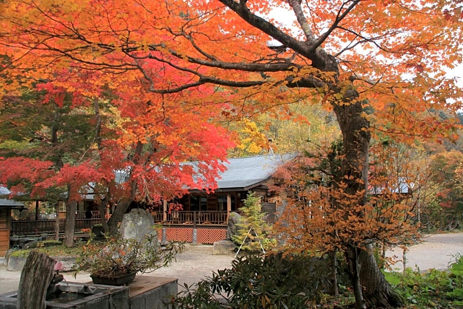 Hatcho no Yu Hot Spring Ryokan