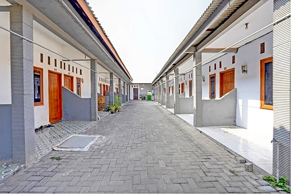 Hotel O Surya Indah Homestay Syariah