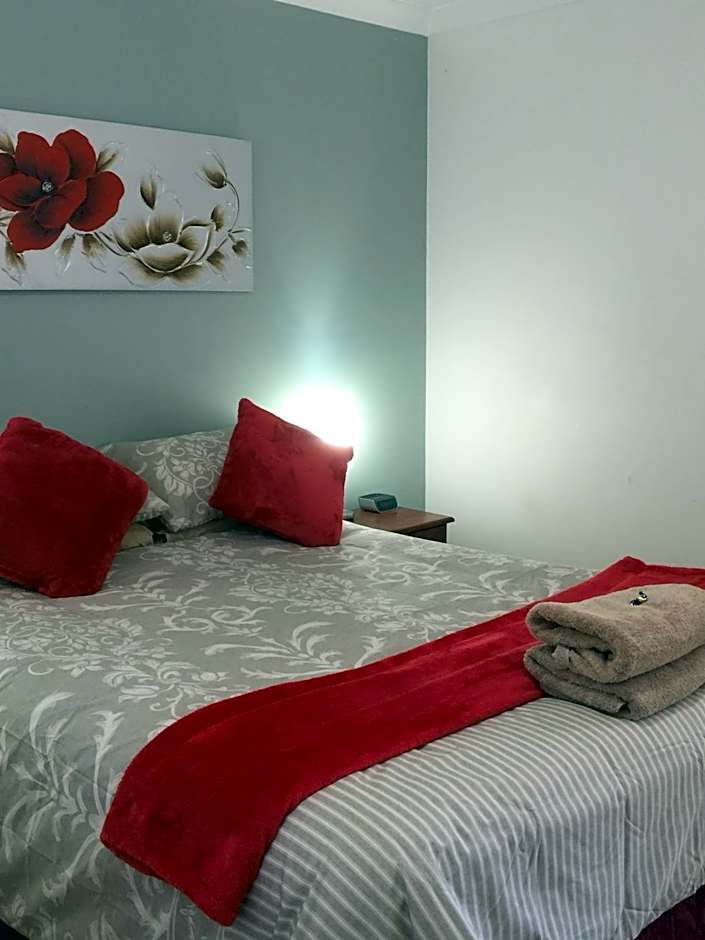 Photo 1 of 7 of 1 Queen Bed Suite