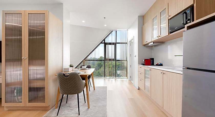 NAKA-RAJ Escape Hotel