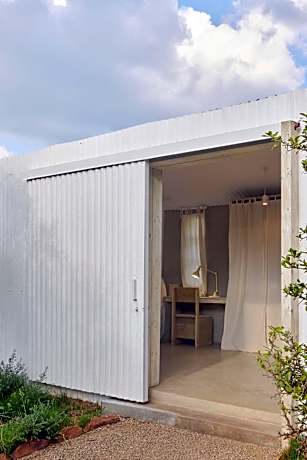 One-Bedroom Cottage