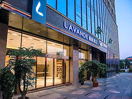 Lavande Hotel Anshun Center