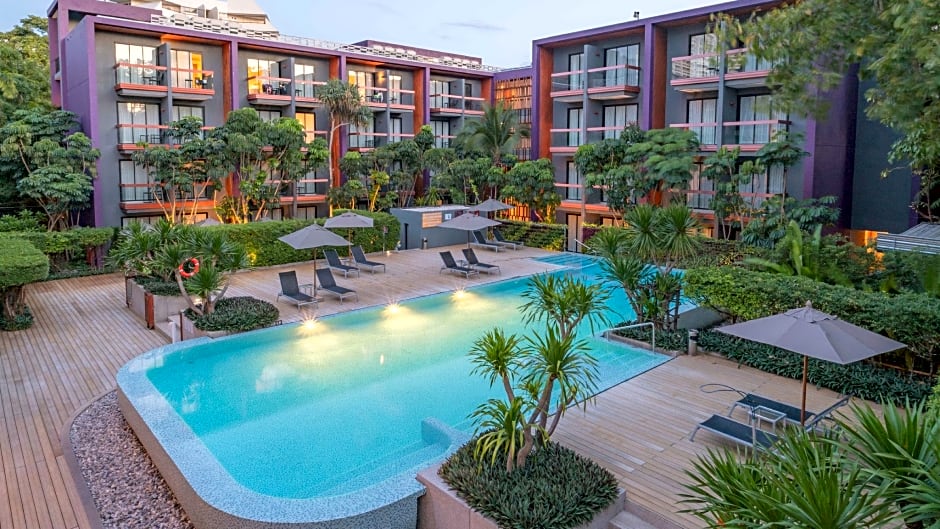 Holiday Inn Express Phuket Patong Beach Central By IHG