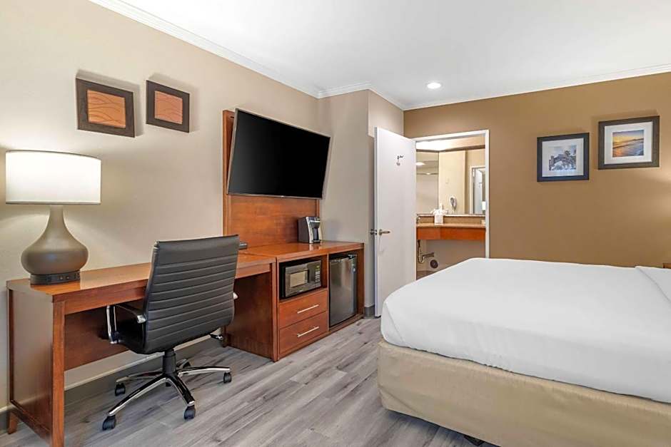 Comfort Inn Santa Monica - West Los Angeles