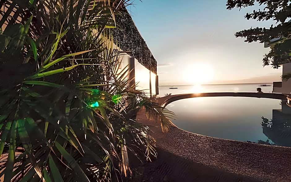 Pescadores Suites Moalboal