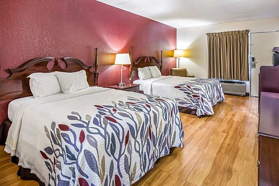 Red Roof Inn Caryville