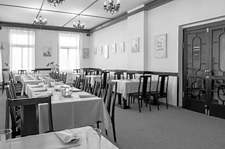Hotel CB Royal