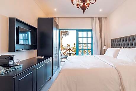 King Suite with Sea View