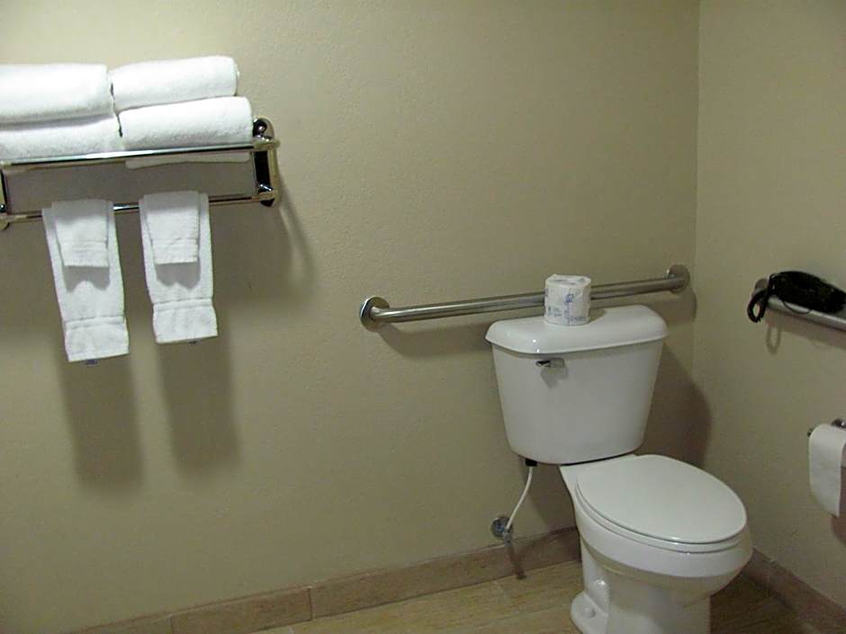 Cobblestone Inn & Suites - Fort Dodge