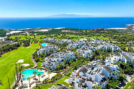 Las Terrazas de Abama Suites