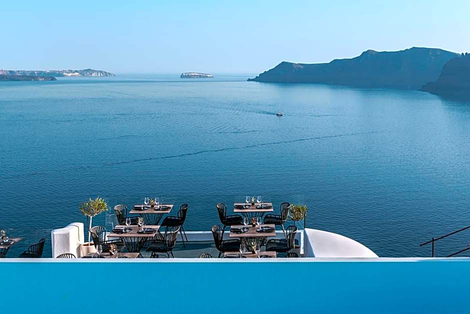 La Perla Villas - Adults Only