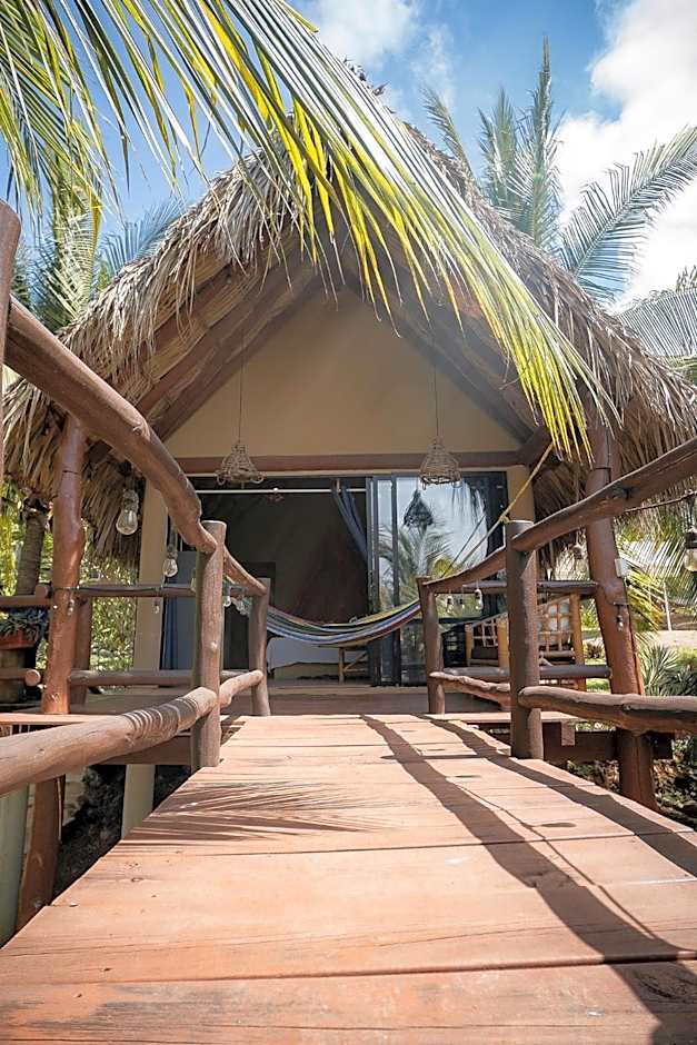 Jovita y Pancho Resort Saladita