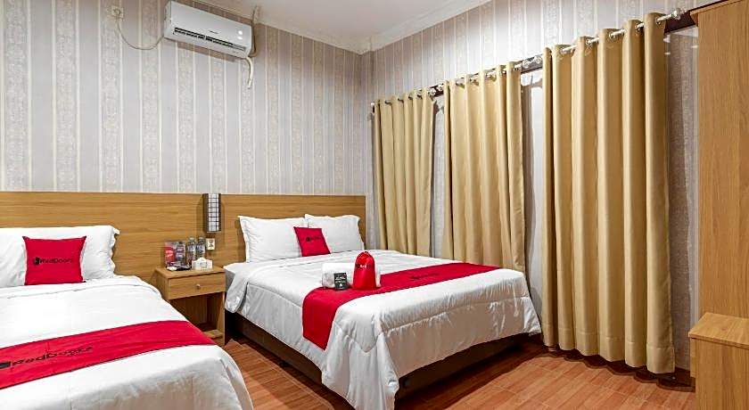 RedDoorz Syariah @ Danau Kerinci Sawojajar