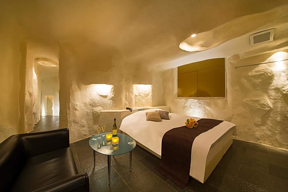 Towers Hotel - Adult Only -
