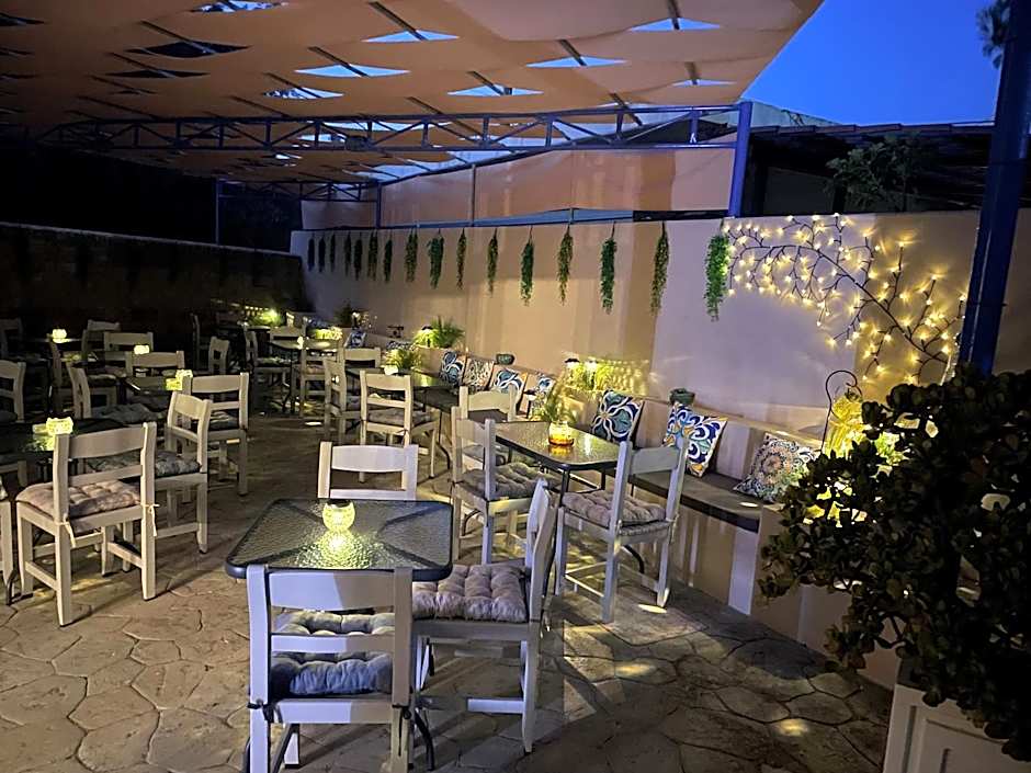 Hotel Kourkoumelata