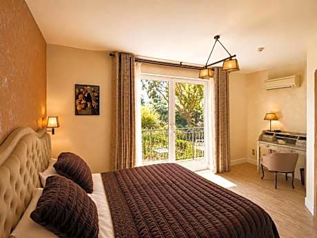 Double Room with Patio