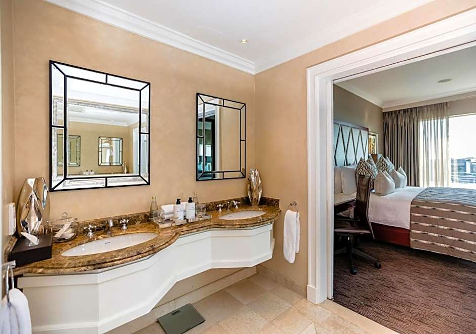 InterContinental Johannesburg OR Tambo Airport Hotel By IHG
