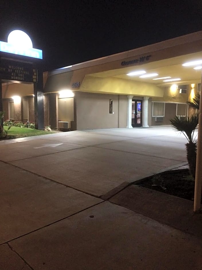 Days Inn by Wyndham Indio