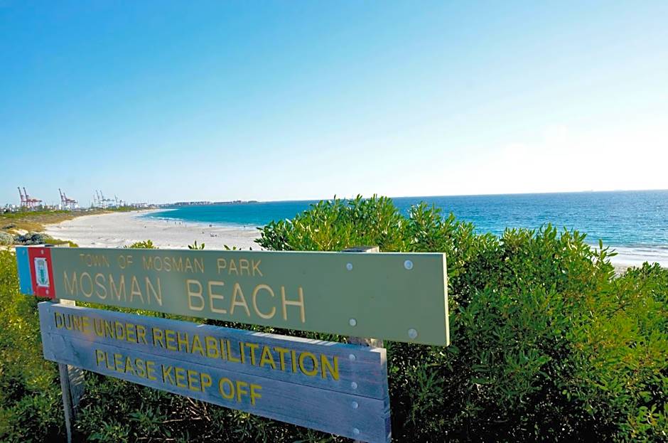 RoseMoore Bed & Breakfast