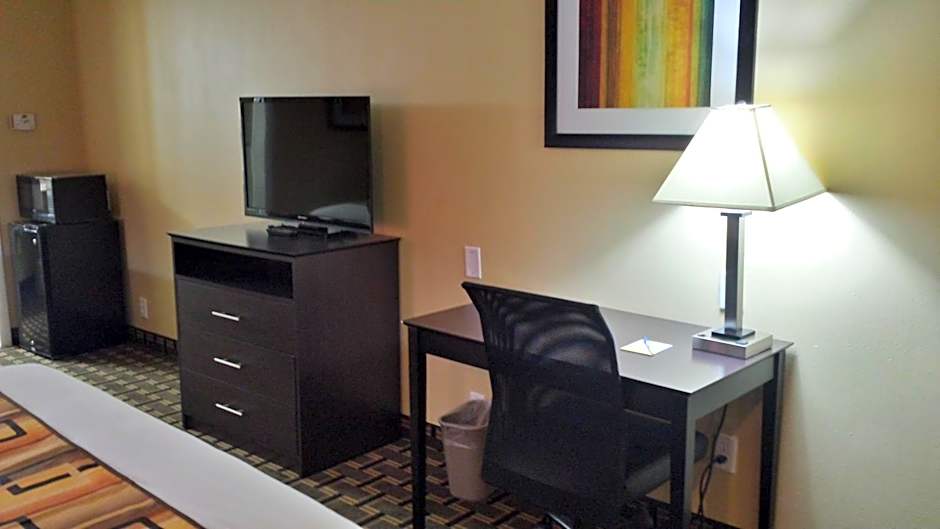 Days Inn by Wyndham Henryetta