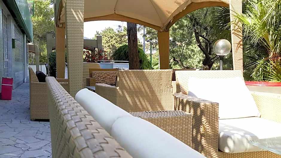 Hotel Soraya & Apartments