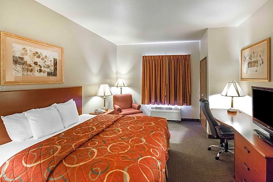 Quality Inn Parsons North