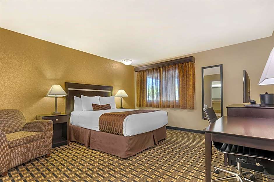 Best Western Plus Pleasanton Inn