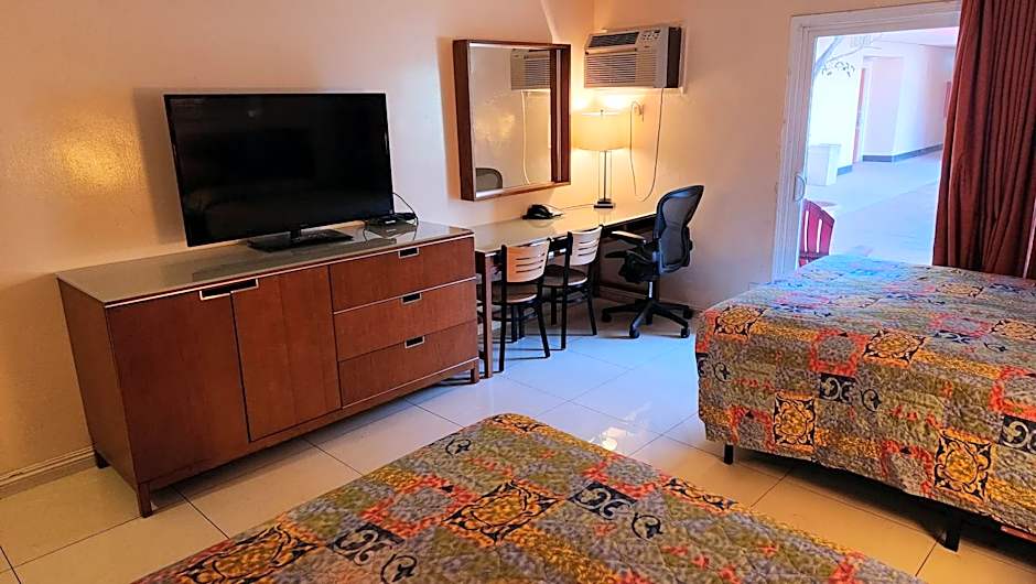 Royal Century Hotel at LAX