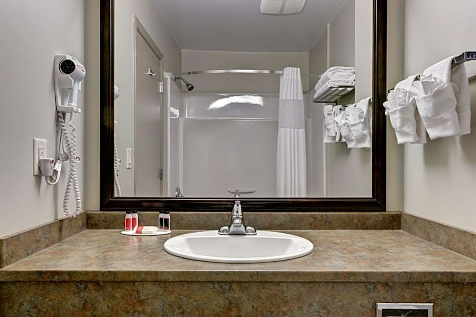 Knights Inn Kamloops