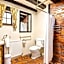 The Honest Lawyer, an Ascend Collection Hotel