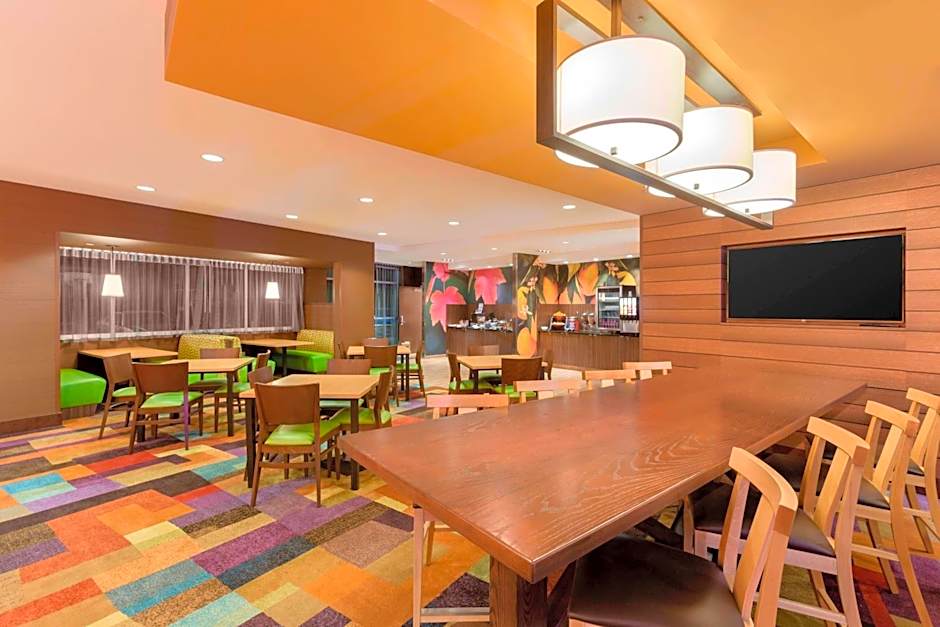 Fairfield Inn & Suites by Marriott Pittsburgh Airport/Robinson Township