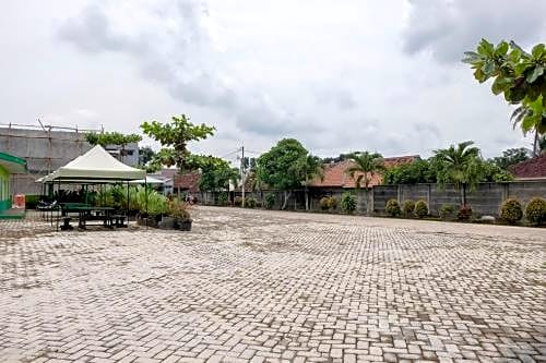 OYO 3115 Branti Raya Guest House Syariah