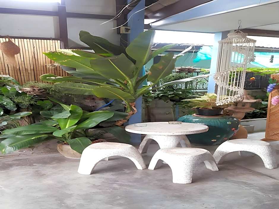 Canaan Guesthouse and Homestay