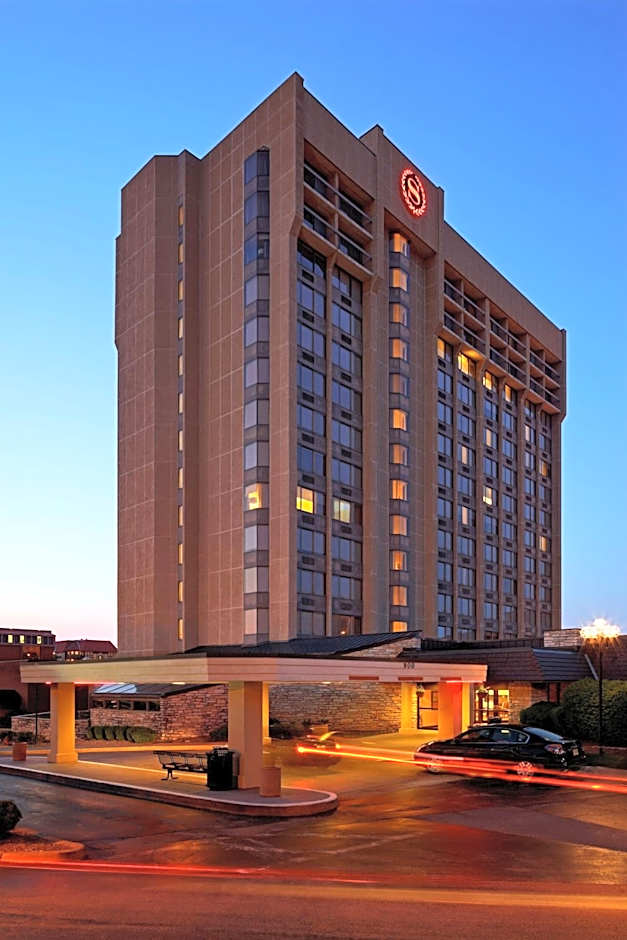 Sheraton Westport Plaza Hotel St. Louis