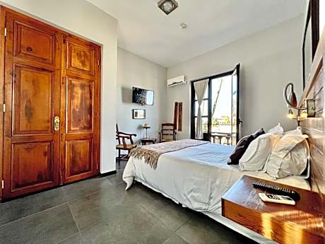 Superior Double Room with Balcony