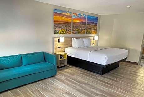 Standard King Room - Smoking