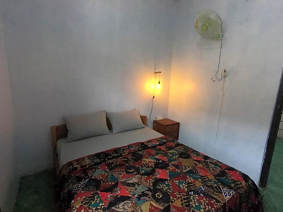 OWL HOSTEL Karimunjawa