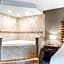 DoubleTree by Hilton Roseville Minneapolis