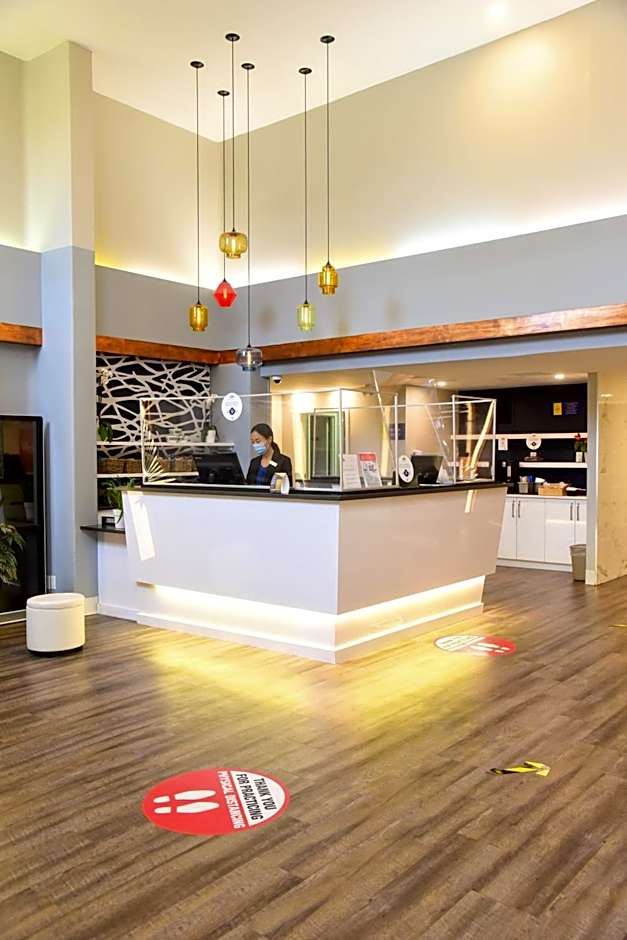 Days Inn by Wyndham Ottawa West