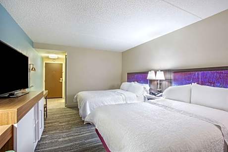 2 Double Beds Nonsmoking