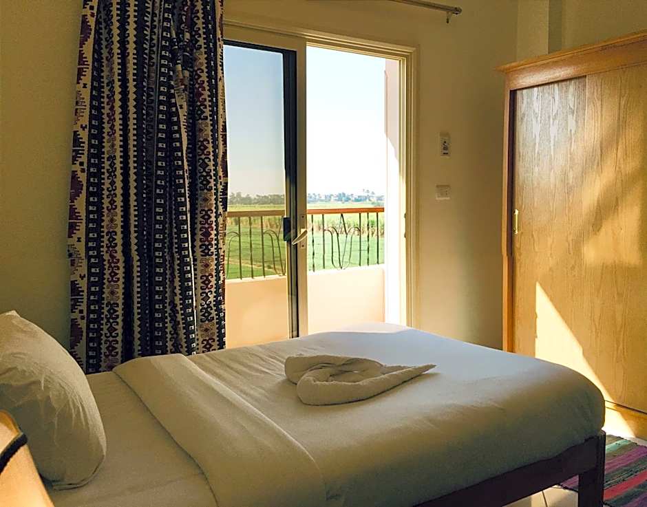 New Memnon Hotel