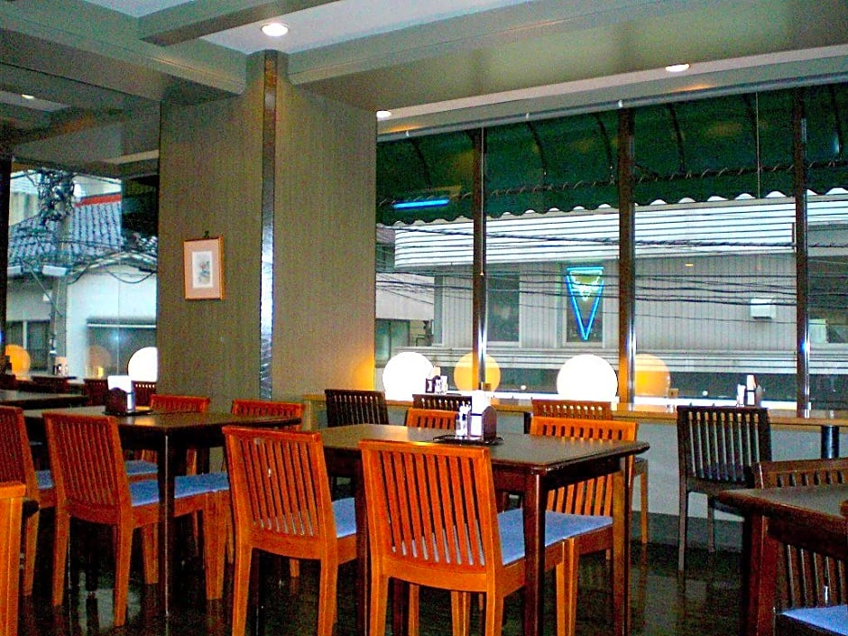 Hotel Route Inn Toyamaekimae