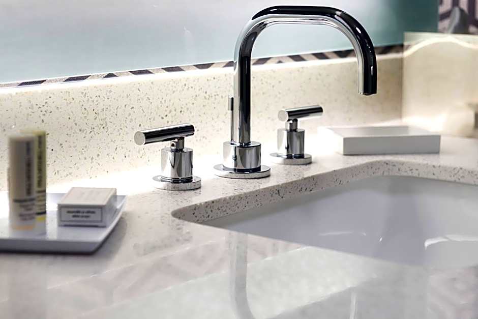 Fairfield Inn & Suites by Marriott Boston Cambridge