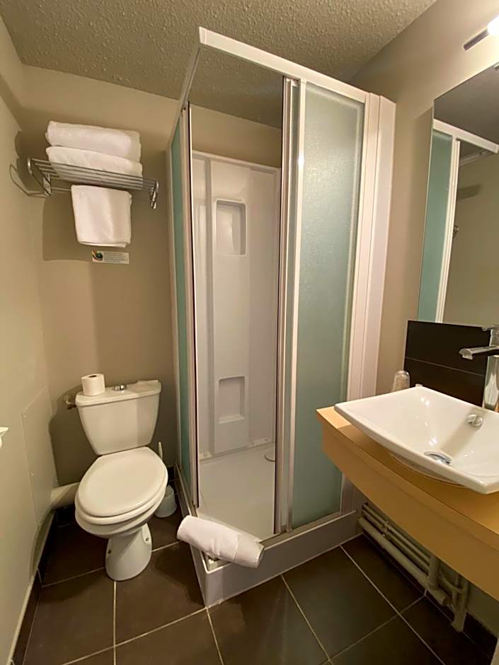 Le Konine - Hotel & Bar & Restaurant